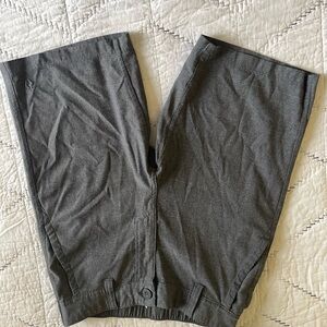 Hang Ten Gray Shorts with Elastic Waist and Smooth Texture